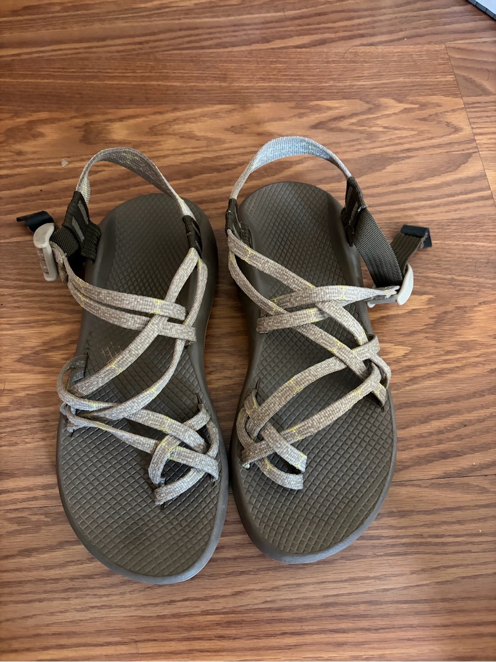CHACO cloud zx2 strappy womens sandals